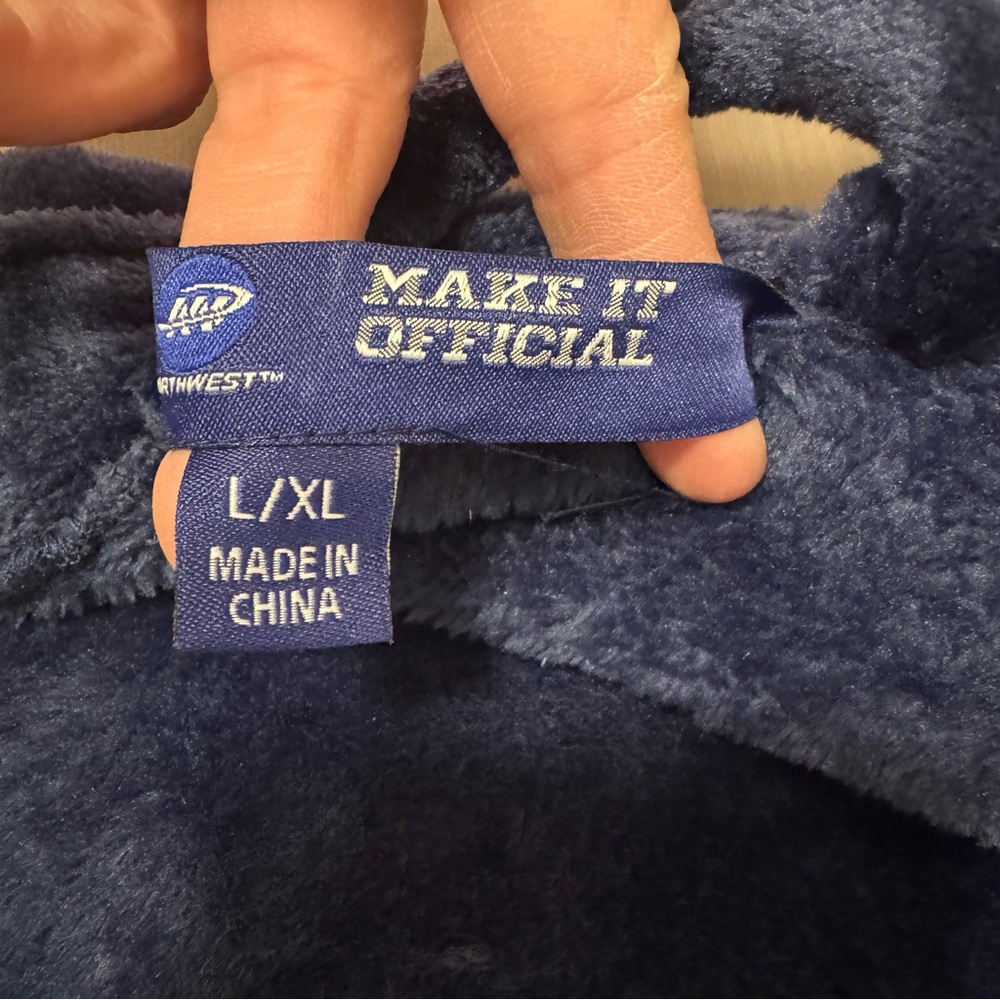Dallas Cowboys Official Plush Robe – Navy – L/XL - Picture 12 of 12